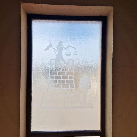 Hostal La Plata オロペサ エクステリア 写真