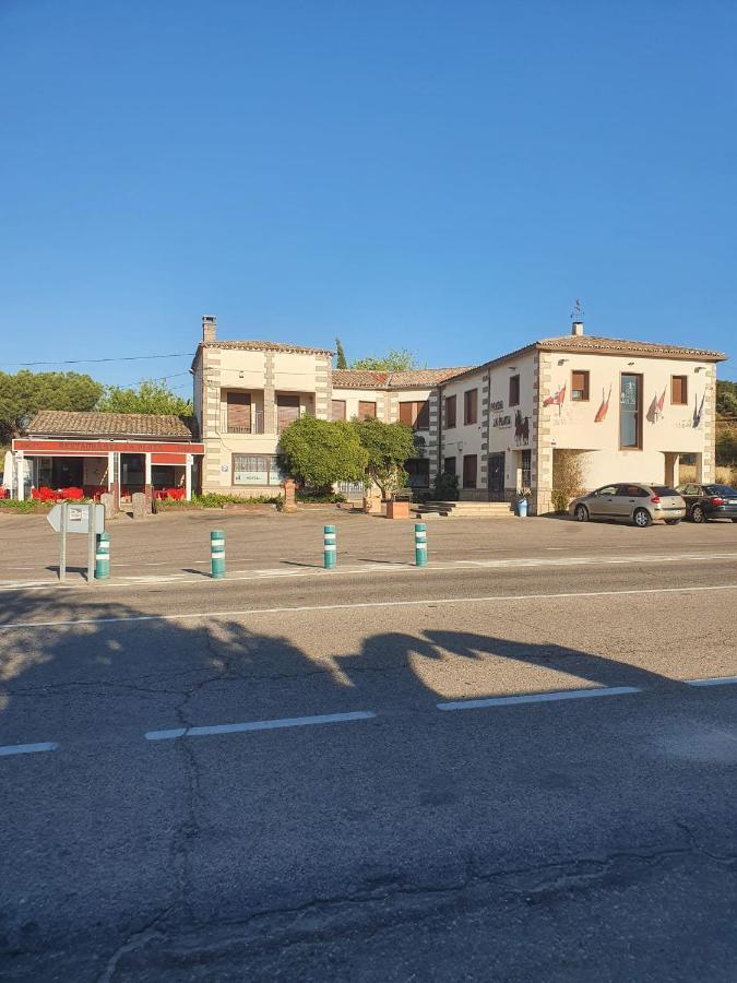 Hostal La Plata オロペサ エクステリア 写真